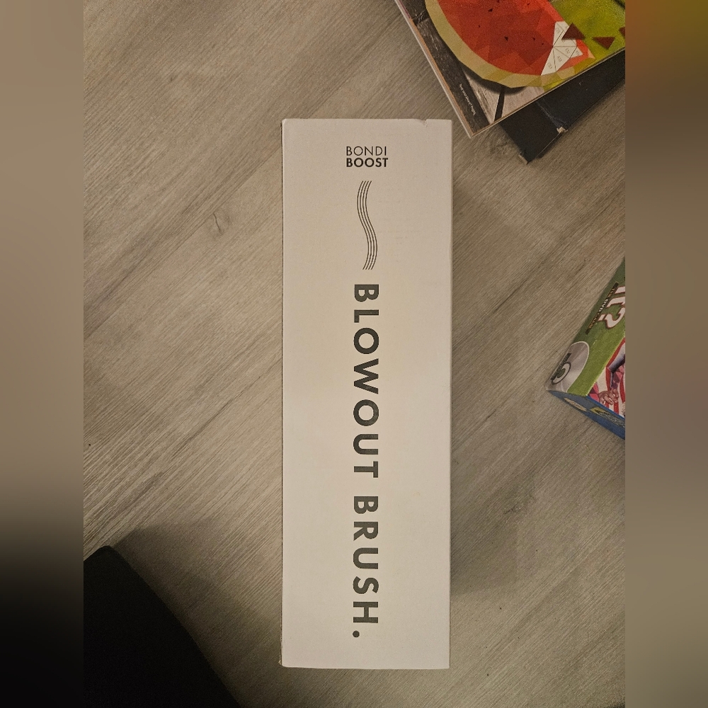 Bondi Boost Blowout Brush - White